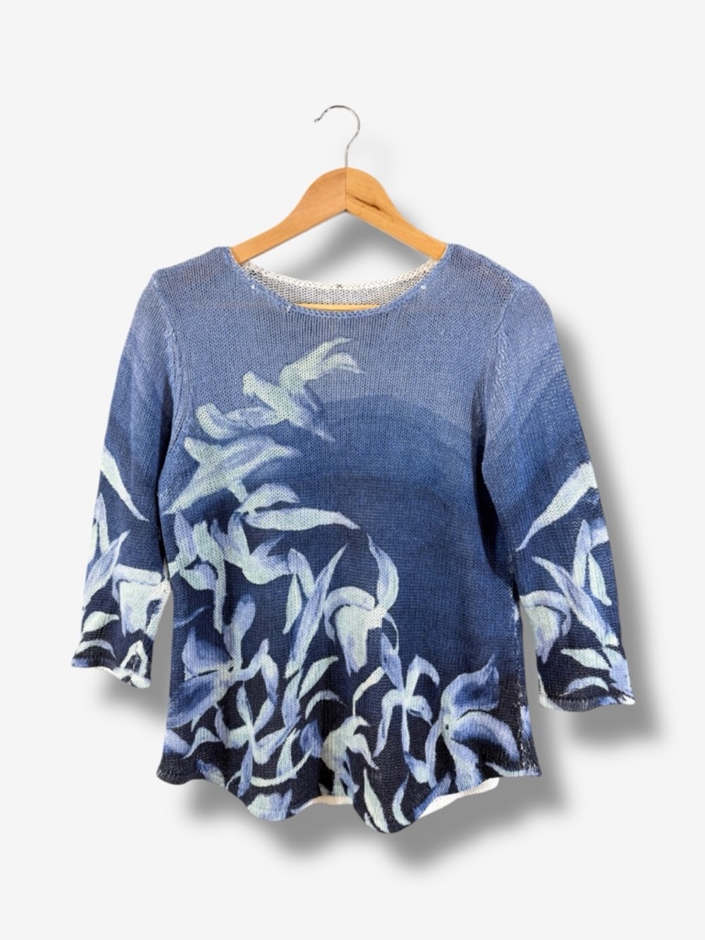 Chico’s Blue Linen Floral Fauna Knit Sweater Size 1/M Lightweight 3/4 Sleeve